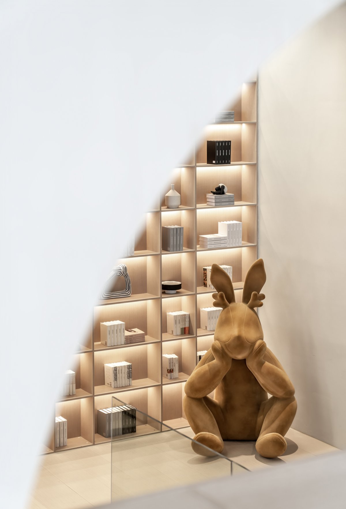 YinjiSpace - YHDQ Design x Suzhou Shangcheng Shiguang Sales Center